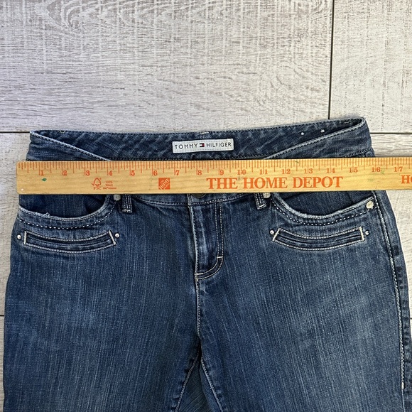 Vintage Tommy Hilfiger Dark Blue Cropped Jeans - Picture 7 of 10